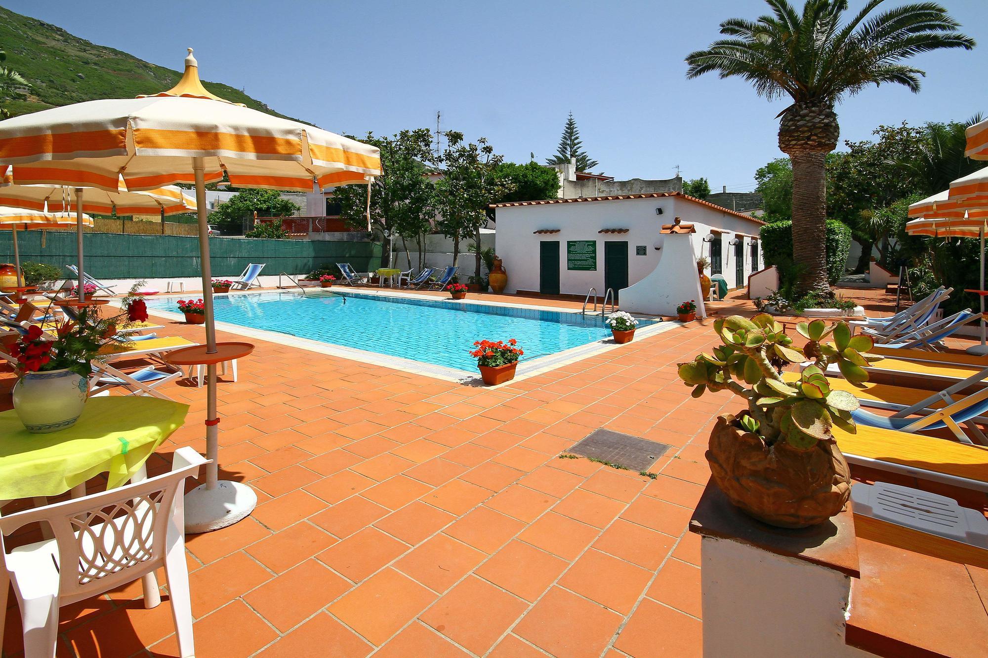 Park Calitto 3*